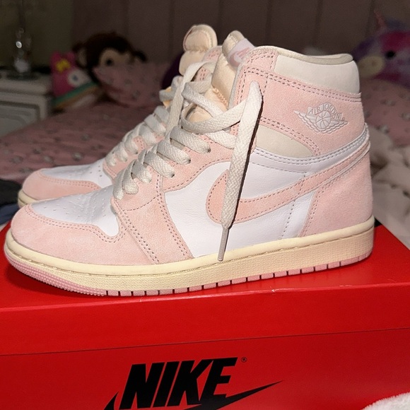 Air Jordan 1 Retro High OG - Picture 3 of 5